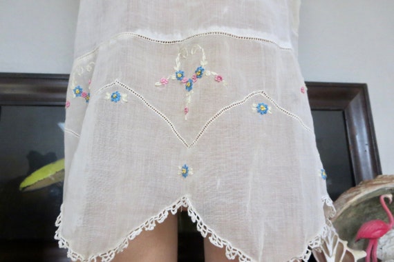 Antique 1920s Childs Dress French Knot Floral Emb… - image 5