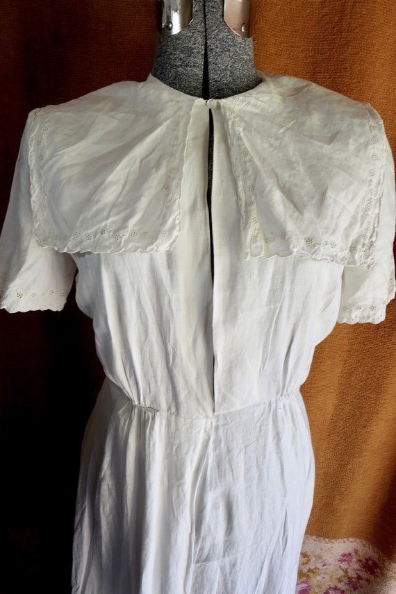 1930s Classic White Linen Tennis Dress Eyelet Trim