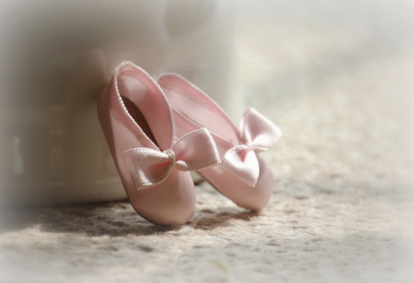 tiny dancer ballet slippers tutorial for bratz & moxie dolls