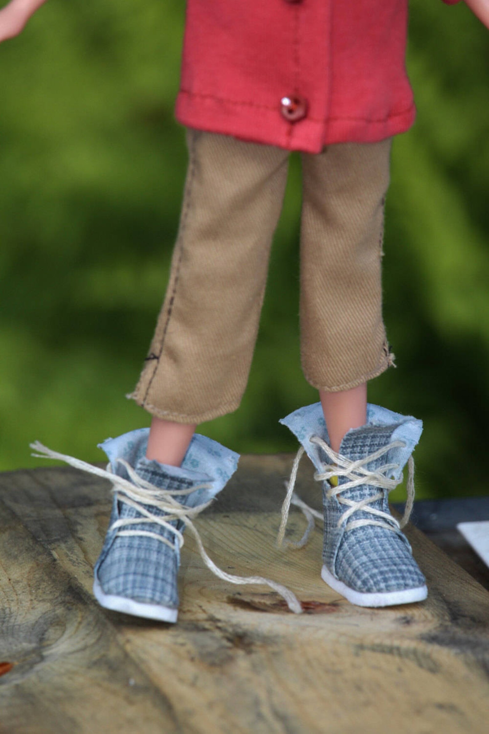 lace up doll boots
