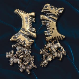 Vintage Scottie Dog Clip-On Earrings | 1980s Statement Animal Jewelry | Retro Gold Tone Terrier Dangles | Whimsical Dog Lover Gift