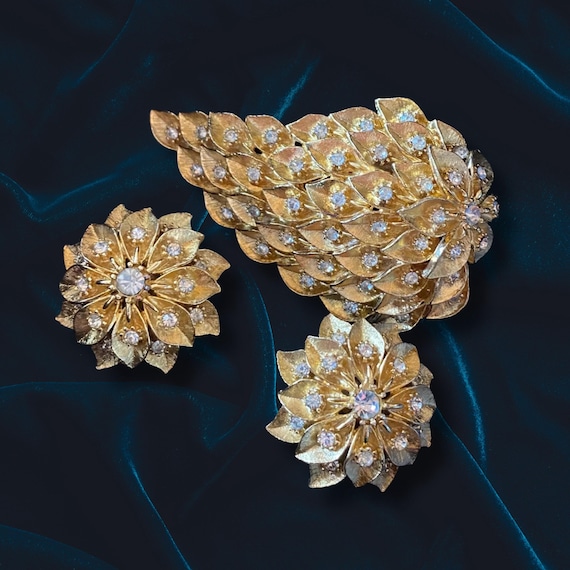 Vintage Gold Floral Brooch Earring Set | Elegant Rhinestone Jewelry | Romantic Mid Century Gift | Timeless Gold Brooch & Clip-On Earrings