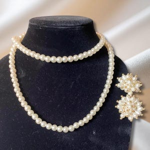 Vintage Pearl Necklace and Earring Set – Classic 1950s Style Double Strand Faux Pearls – Elegant Bridal Jewelry Gift – Retro Statement Set