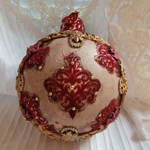 CHRISTMAS Decorative Ornament Large Oval Vintage Victorian Glitter Drk Burgandy Decoupage Gold Trim 7 High 7 Wide image 10