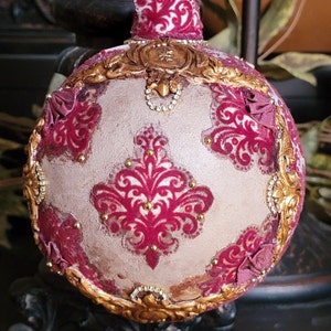 CHRISTMAS Decorative Ornament Large Oval Vintage Victorian Glitter Drk Burgandy Decoupage Gold Trim 7 High 7 Wide image 4