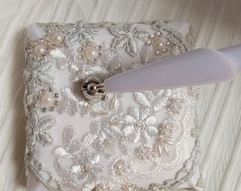 NEW - Wedding Pen Set - Wedding - White with Silver Trim and Pearls and Silver Sequins