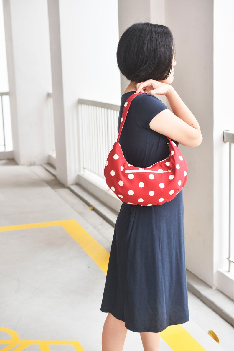 The Crescent Bag Pattern Zippered Curvy Bag Sewing Pattern Etsy