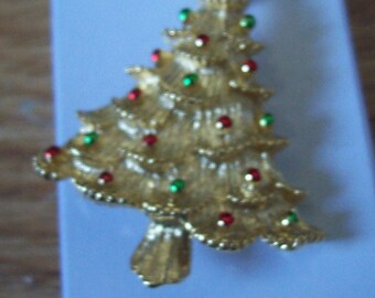 Gerry's signed, Christmas tree brooch.