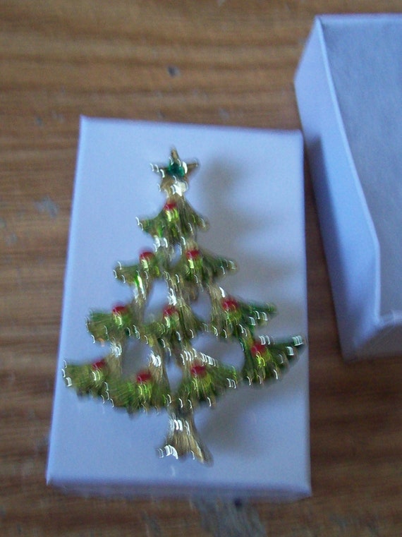 Gerry's Christmas Tree Brooch.