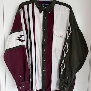 Vintage Wrangler Western Shirt XL Colorblock Aztec Pattern Button Up Oversized 90s Cowboy Style Southwestern Workwear / Vintage cowboy shirt