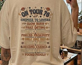 On Tour - T-shirt met 76 boeken | Vintage bandshirt Tour Lyrics
