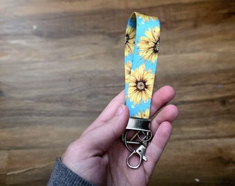 Sunflower Floral Keychain Wristlet, Small Accessories, Gifts for Her, Cute Keychains, Key Fob Holder