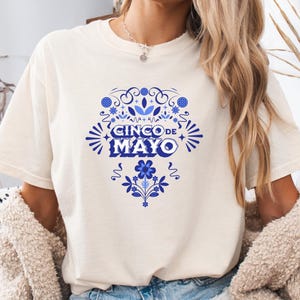 Unisex Comfort Colors® T-shirt Cinco de Mayo Shirt  Perfect for Festive Celebration Floral Gift for Friend and Family Mexico Fiesta Tee