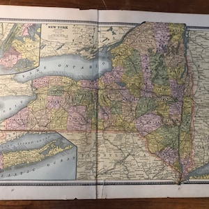 1886 Carte de l’État de New York lithographie colorée à la main Americana 13 par 22 pouces Deux pages réparties Grand mur Art Décor framable Histoire américaine antique