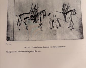 Frühes soziales Leben | Oglala Sioux bildhafte Kunst von Amos Bad Heart Bull | 1967 Vintage Publizierte Lithographie | Wandkunst