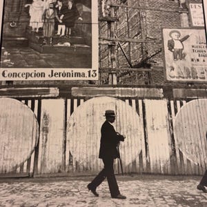 Henri Cartier-Bresson | Madrid 1933 | Black and White | Vintage Published Lithograph | Ready to Frame | Wall Art