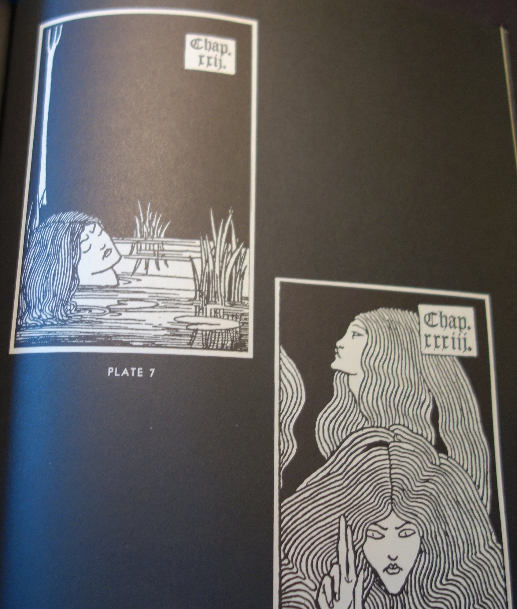 Aubrey Beardsley Death of King Arthur Chapter Heading - Line Block