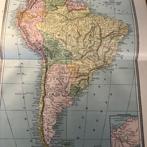 Carte de l'Amérique du Sud de 1886, lithographie coloriée à la main Americana 13 x 22 pouces sur deux pages, grande oeuvre d'art murale, décoration à encadrer, carte ancienne
