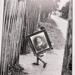 Henri Cartier-Bresson | Mexico City 1963 | Black and White | Vintage Published Lithograph | Ready to Frame | Wall Art