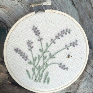 Lavender Bee Embroidery Art image 1