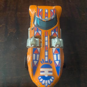 Hot Wheels 1968 Twinmills Redline diecast car