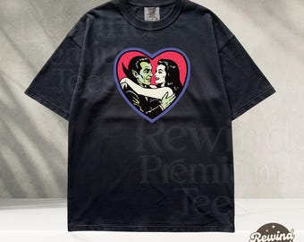 Retro Vampire Heart Comfort Colors Shirt - Cute Hugging Dracula Graphic Tee - Grunge Vampire Lover Gift
