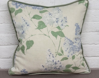 Blommigt botaniskt örngott i pastellgrönt och blått, elegant pastellfärgad kudde för mysig lantlig inredning, dekorativt örngott 16x16