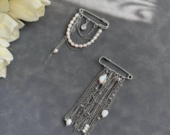 HandMade Men’s Pearl Pin, Elegant  Brooch, Grooms Boutonniere with Chain,  Lapel Pin for Men, Suit Accessories Wedding