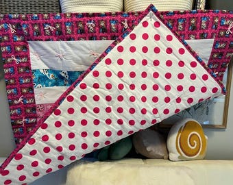 Frozen Quilt | Elsa Anna & Olaf Blanket | Glittery Disney Princess Kids Quilt | Handmade Winter Gift (40x36)