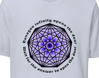 Camiseta unisex para adultos con gradiente morado de Nonagon Infinity / King Gizzard y el mago lagarto / KGLW / Espera la respuesta para abrir la puerta