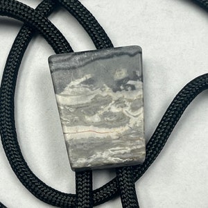 Gray Stone Bolo Tie