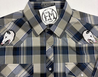 Mens Large Short Sleeve Possum Embroidered Shirt