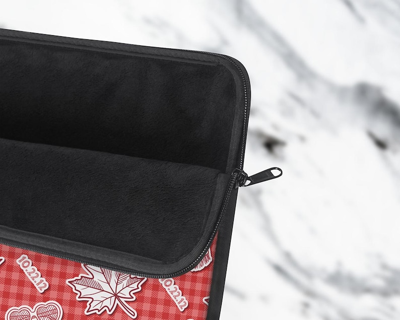 Red Era Icon Pattern Laptop Sleeve: Colorful Polyester Laptop Cover - Etsy