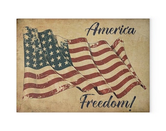 Tabla de cortar de vidrio patriótica con diseño de la libertad estadounidense. Personalización disponible.