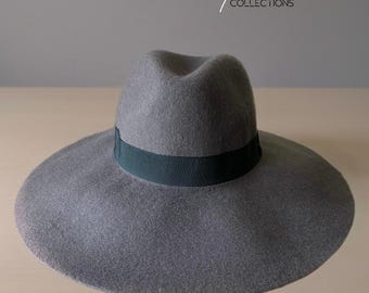 PHENIX Womens Wide Brim Floppy Hat Gray Wool Leather Trim 