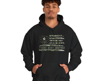 誇り高き陸軍兄弟パーカーファミリーカスタムセット、パーソナライズされたシャツ、メタル＆セラミックカップ、お揃いのファミリーパッケージ、ミリタリープライドギフト