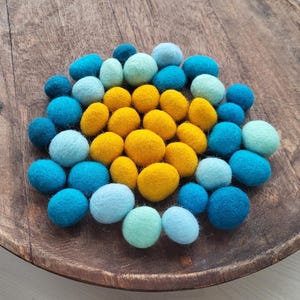 Tovade ullstenar - Mjuka tovade stenar - DIY-pysselmaterial och sensoriska material, tinkerbricka