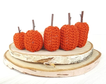 Fall decor. Tiny crochet pumpkins. Orange pumpkin decor. Thanksgiving home decor, Farmhouse decor, Halloween decor. fall wreath decor