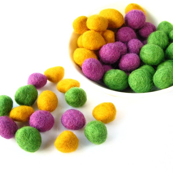 Mix of 30 felted wool rondelle beads / pebbles (purple, green, gold )