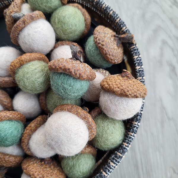 Felted wool acorns. Mix of sage and tan acorns. Acorn ornaments, home decor, natural Christmas ornaments, rustic wedding decor