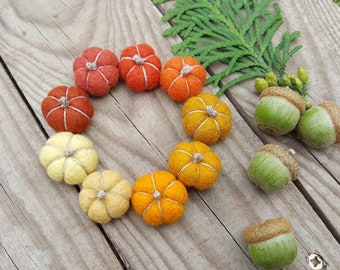 Tiny wool pumpkins. Thanksgiving decor, Farmhouse decor, Halloween decor, Country living, fall home decor, fall wreath decor, pumpkin decor