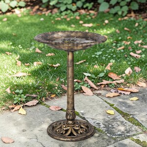 Antique Bird Bath Outdoor Garden Decor | 28" Polyresin Vintage Yard Art | Garden Statue Birdbath | Patio Lawn Backyard Ornament