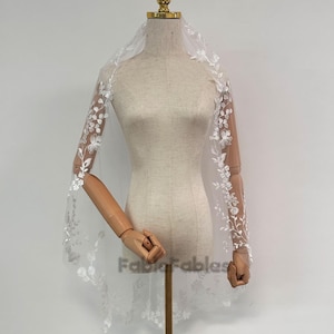 Veil Wild Flower Embroidery Veil Lotus Wedding Veil Mountain Flower Bridal Veil With Flowers Handmade Veil Vine Flower Veil