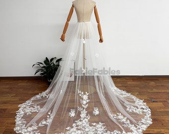 3D Flowers Lace Wedding Over Skirt Luxury Bridal Overlay Dress Open Front Train Detachable Pearled Overskirt Removable Train for Dress