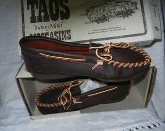 taos moccasin company factory outlet
