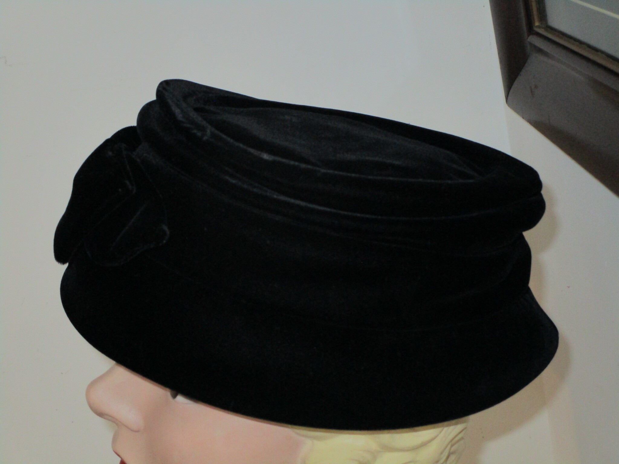 Vintage Velvet & Rose Black Top Hat by Winkelman’s - Like New 1920s Style Black Velvet Hat with Roses by Whitall & Shon  main image 2
