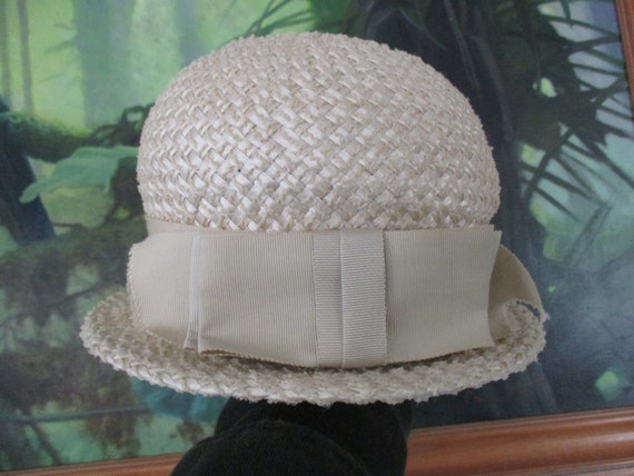 Women's  Cloche Bucket Vintage Hat - image 2