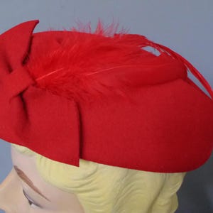 Vintage 1930’s Frank Olive Red Felt Hat Feathers 22” Circumference Perfect Frank Olive Products for Sale up to 90% Off Retail: Poshmark main image 2