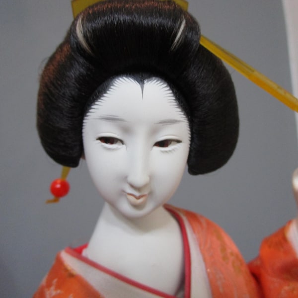 Standing Vintage Japanese Geisha Beautiful  Art  Doll