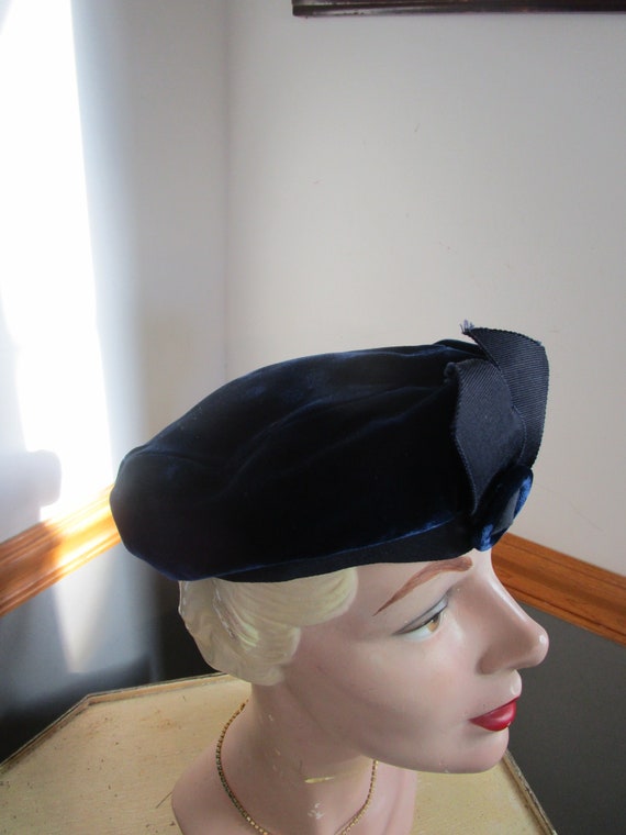 Woman's Royal Blue Union Made Vintage Hat Beret S… - image 4